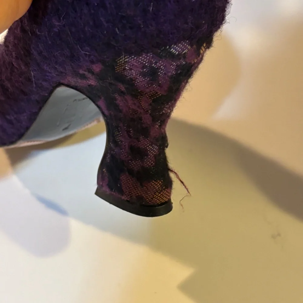 Furry 80s inspired purple Fluevogs - Sz 7 - Picture 7 of 11